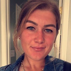 Meet your Posher, Briana